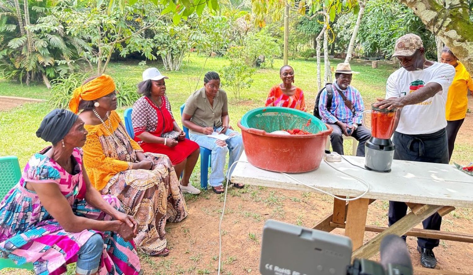  l’agroécologie au service de l’autonomisation des femmes et des jeunes